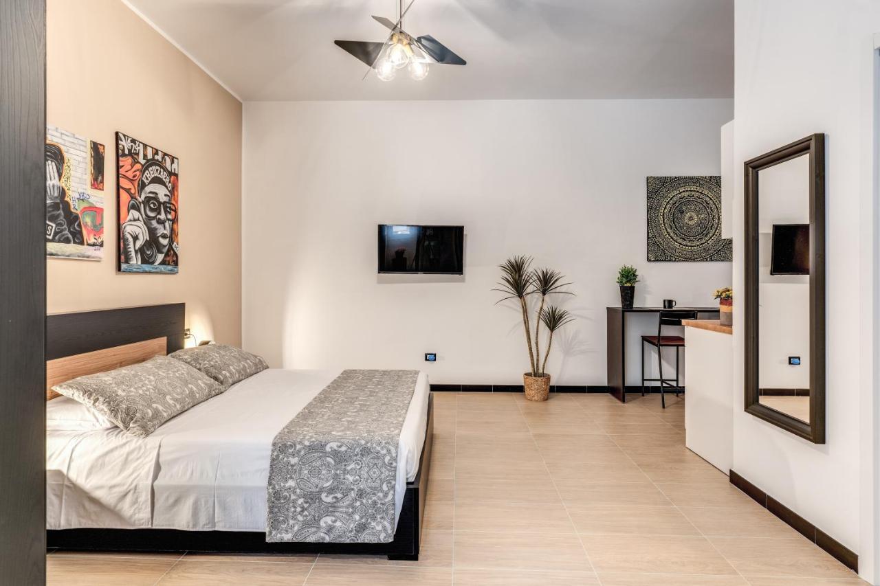 The Quarters Naples Apartments Екстер'єр фото