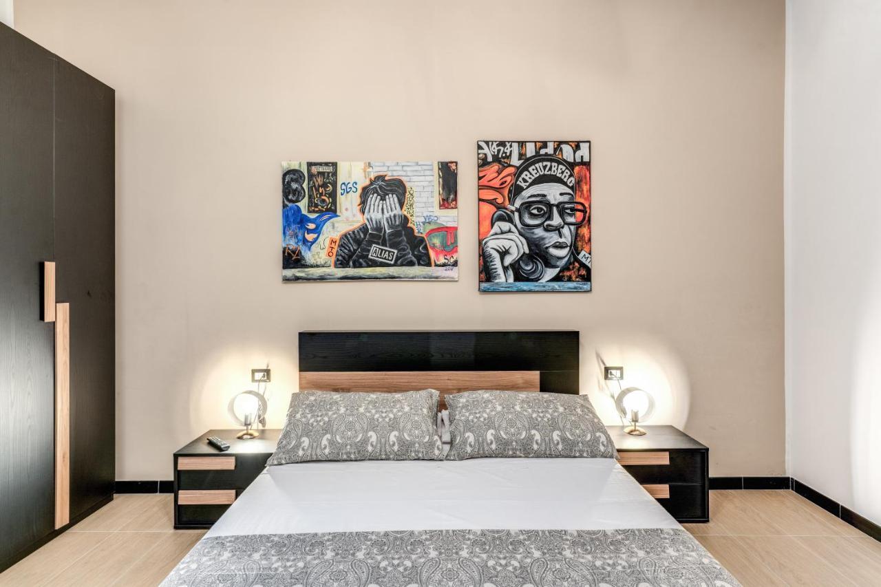 The Quarters Naples Apartments Екстер'єр фото