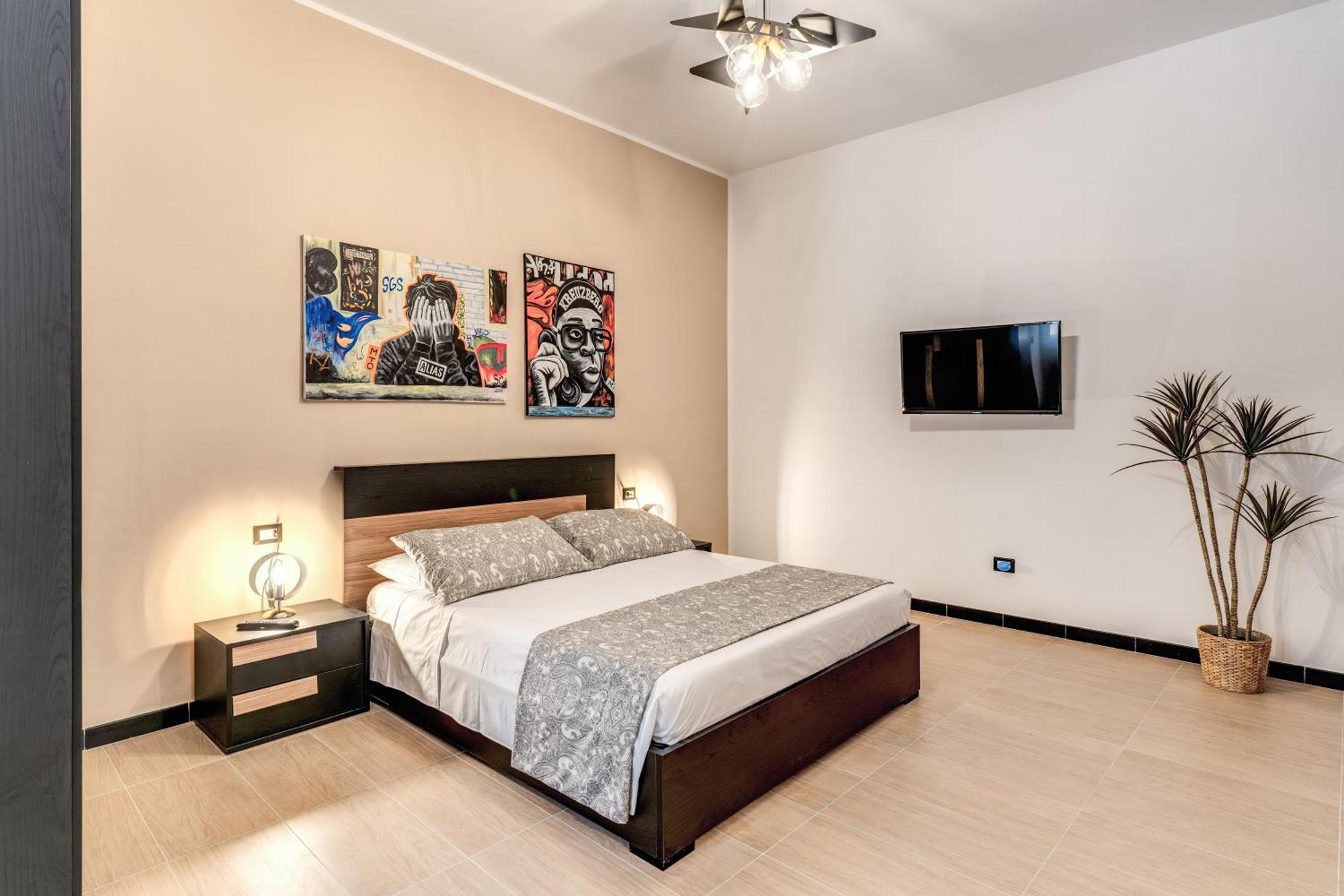 The Quarters Naples Apartments Екстер'єр фото