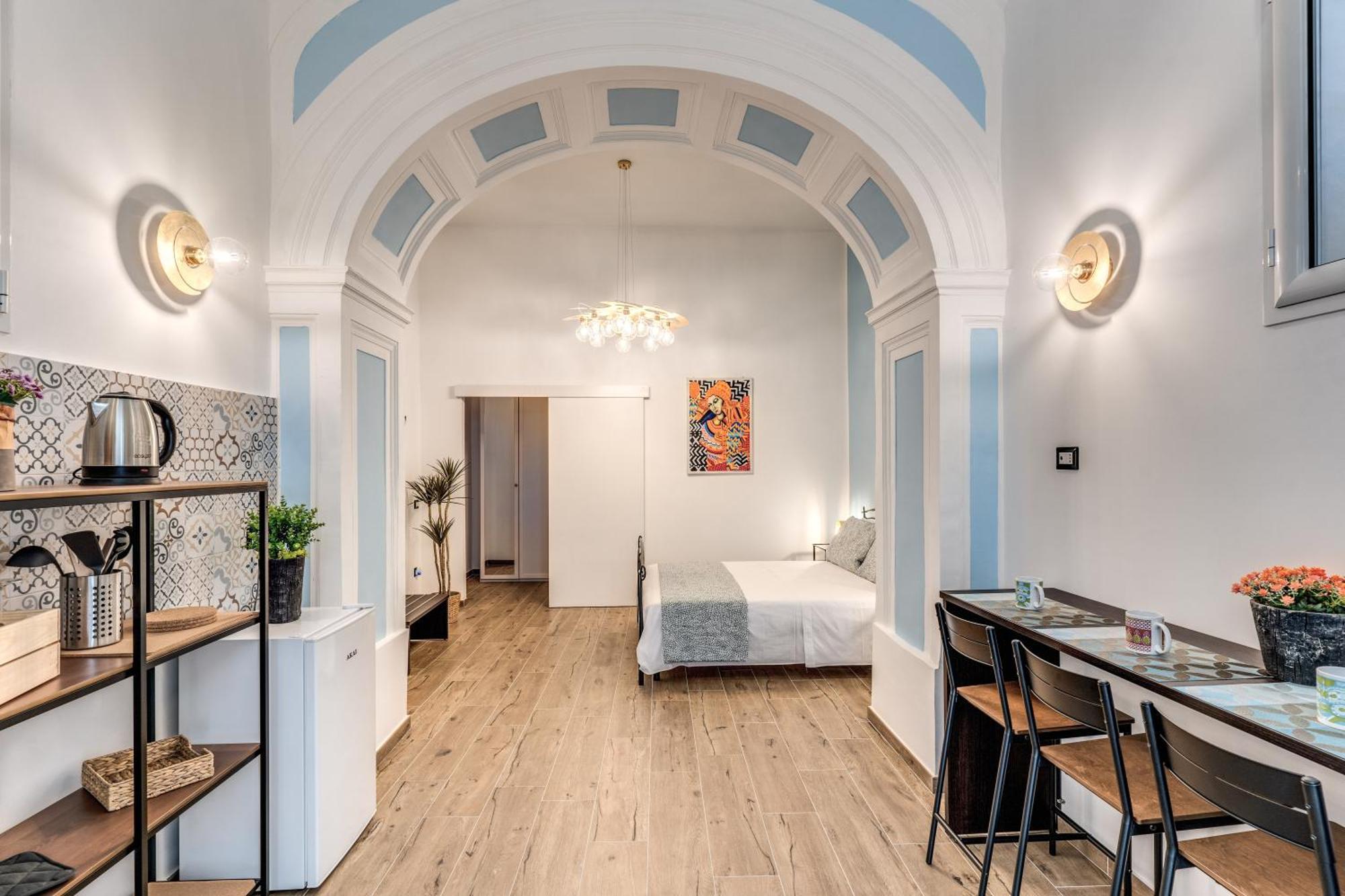 The Quarters Naples Apartments Екстер'єр фото