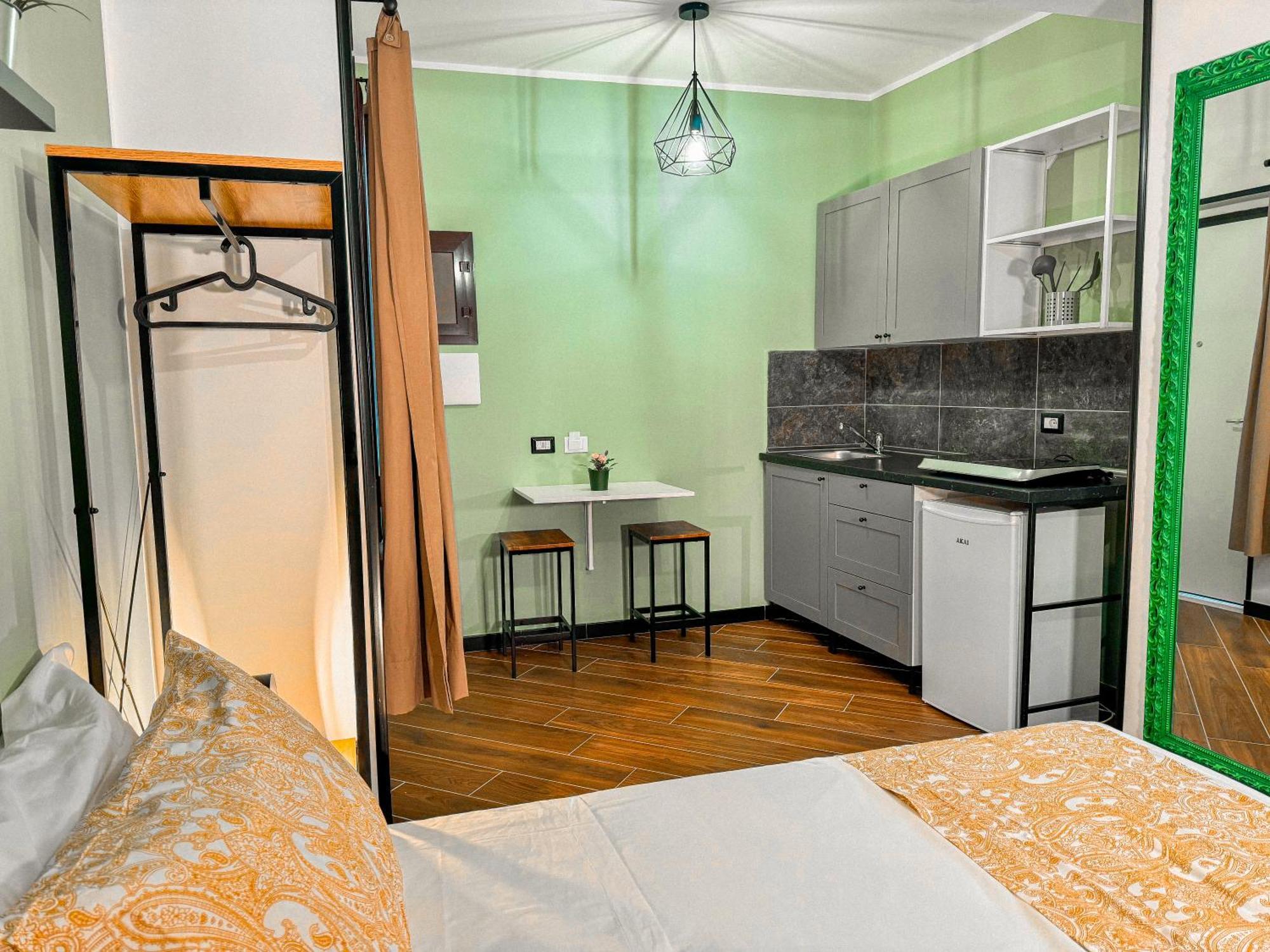 The Quarters Naples Apartments Екстер'єр фото