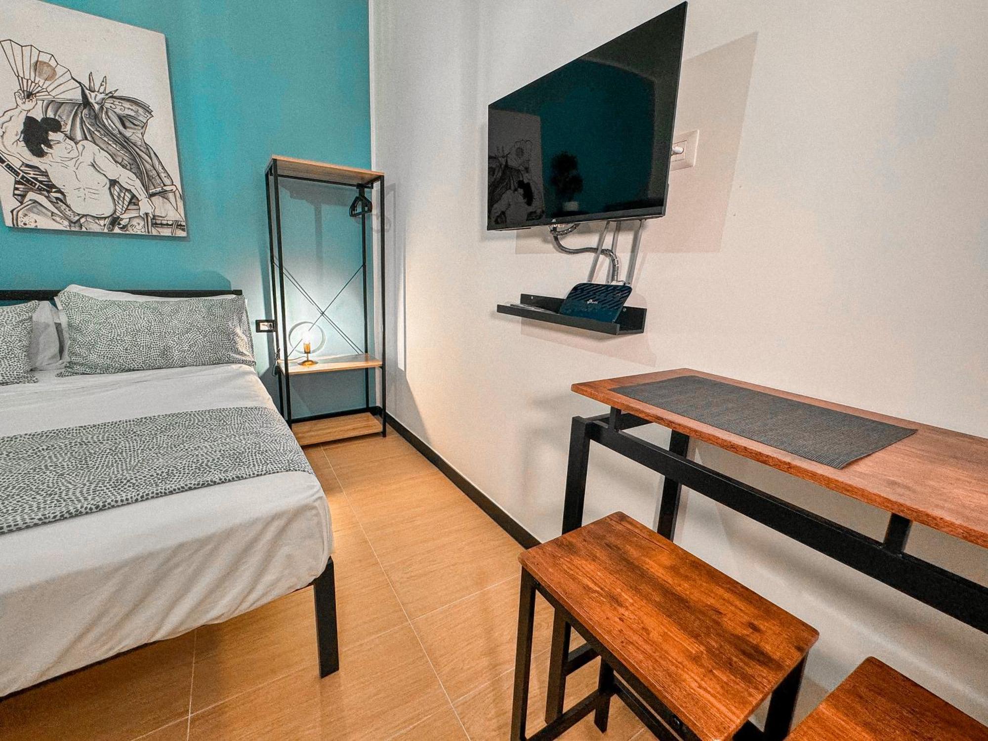 The Quarters Naples Apartments Екстер'єр фото