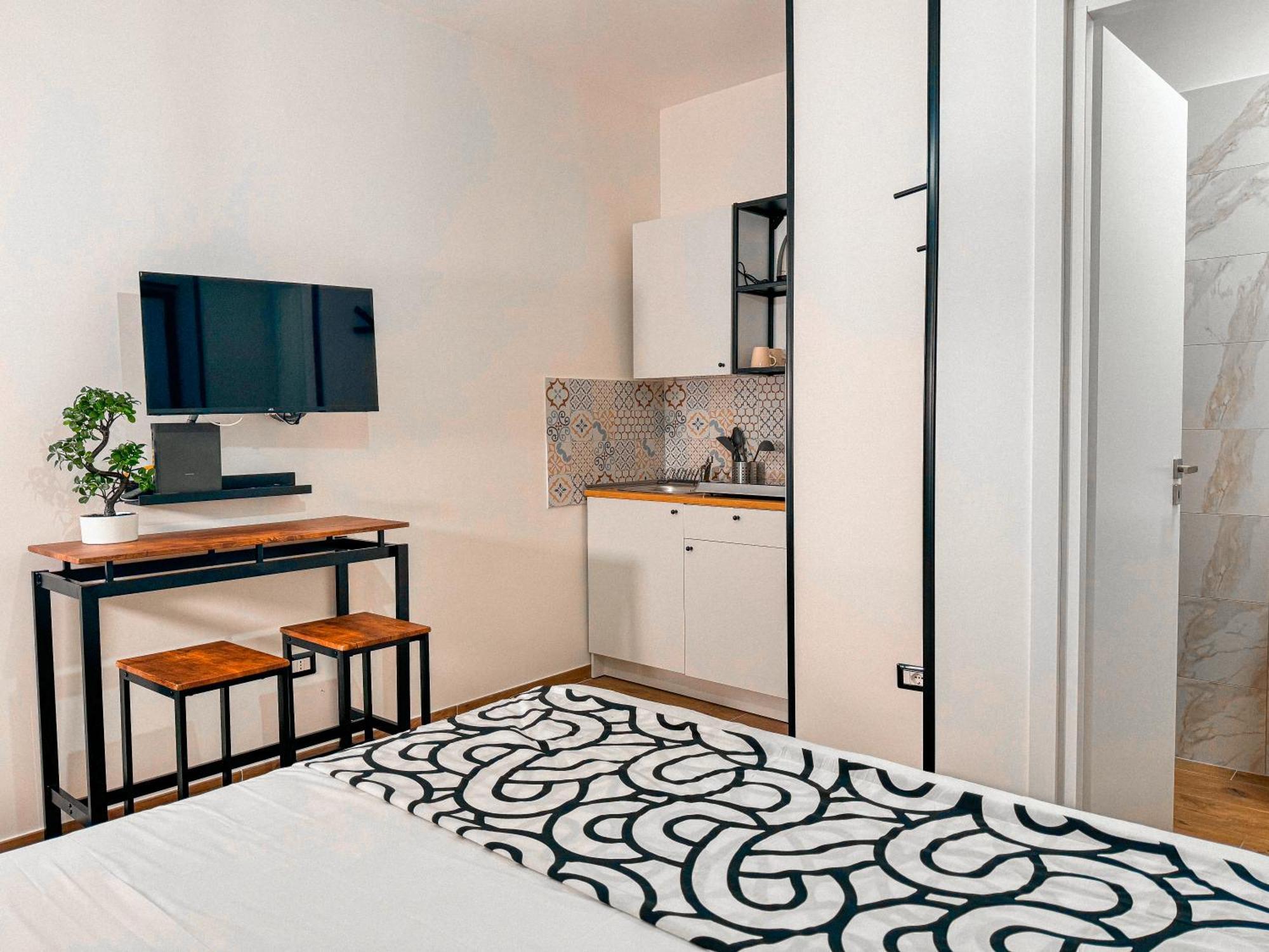The Quarters Naples Apartments Екстер'єр фото