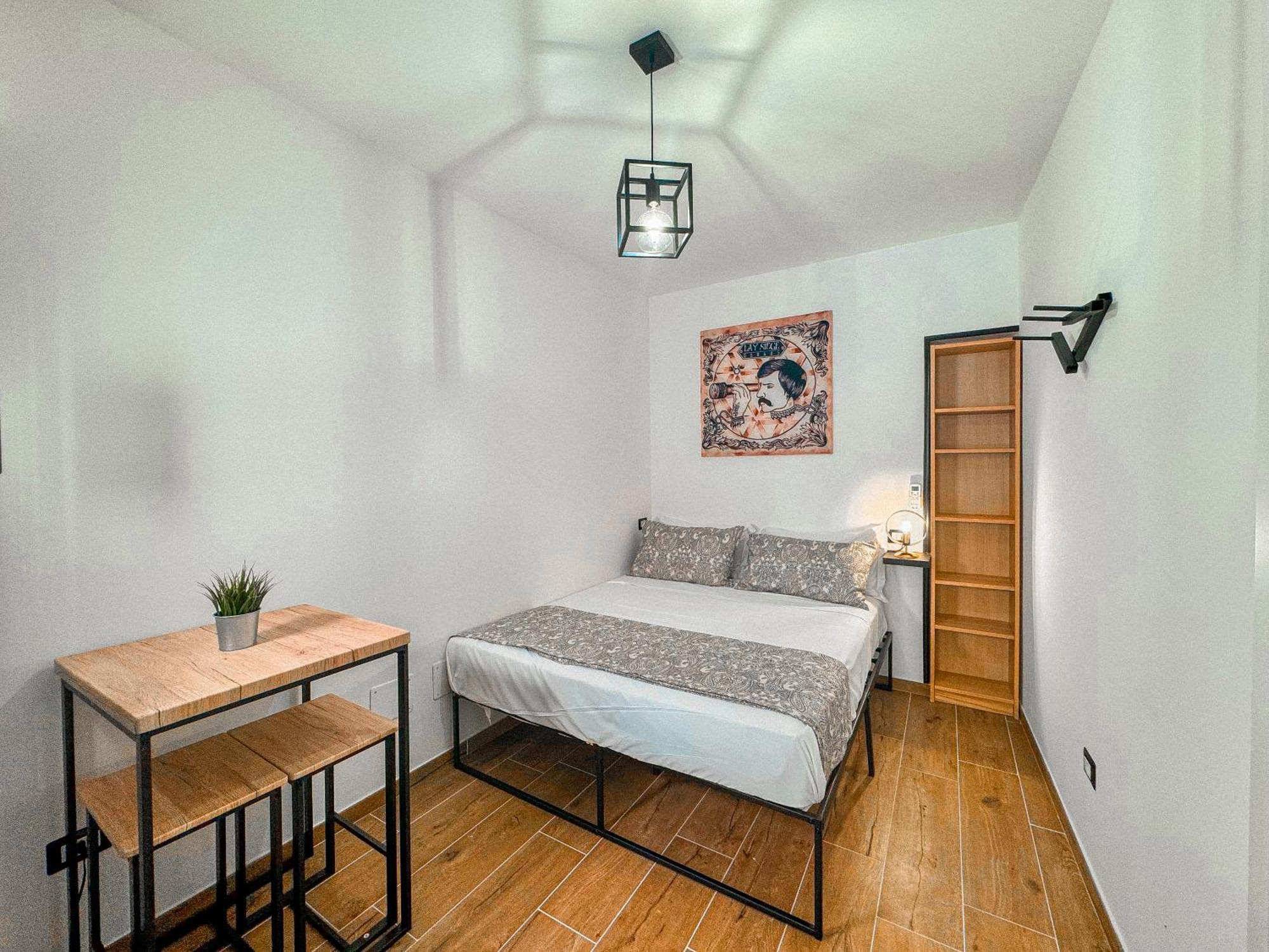 The Quarters Naples Apartments Екстер'єр фото