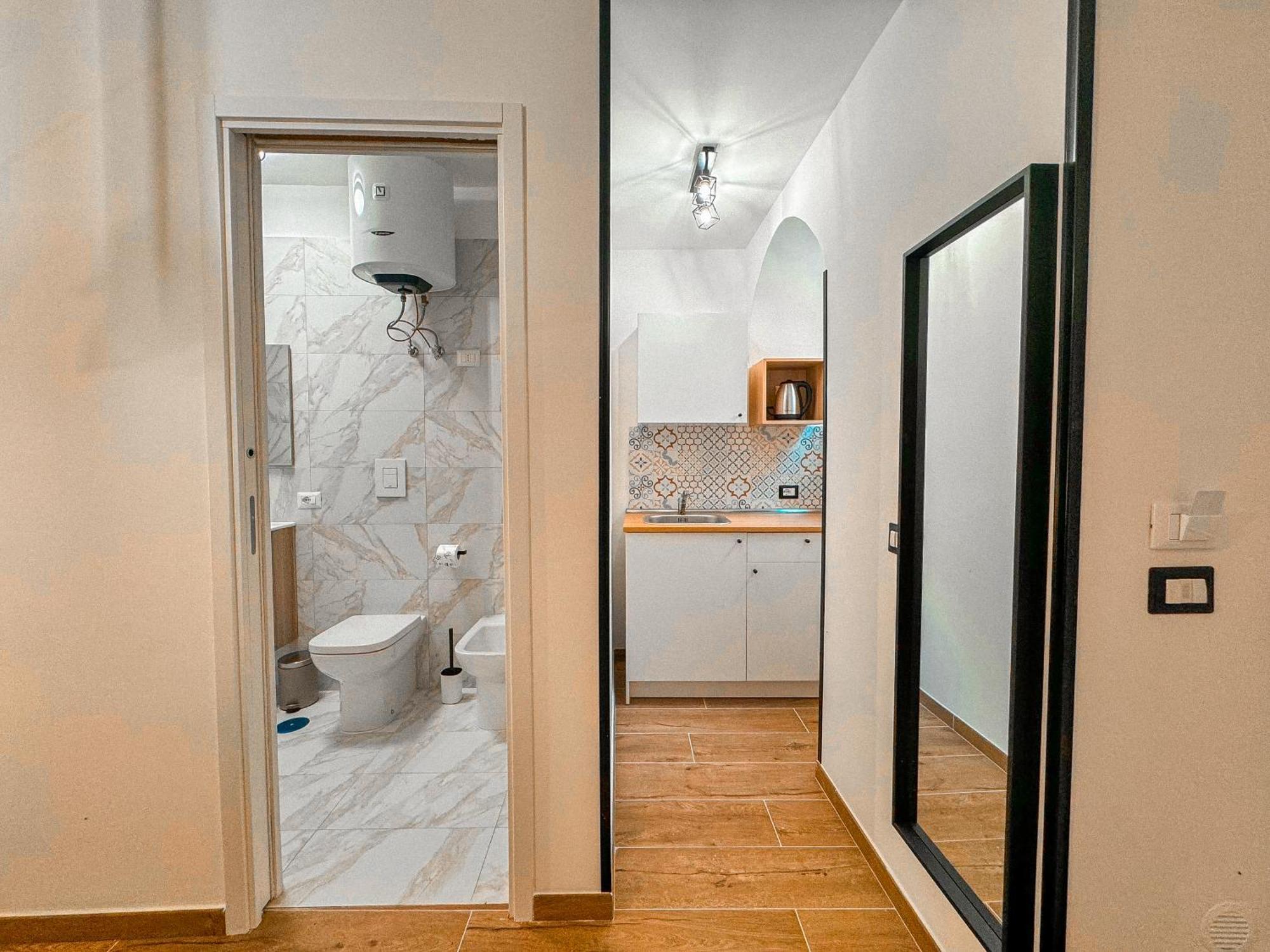 The Quarters Naples Apartments Екстер'єр фото