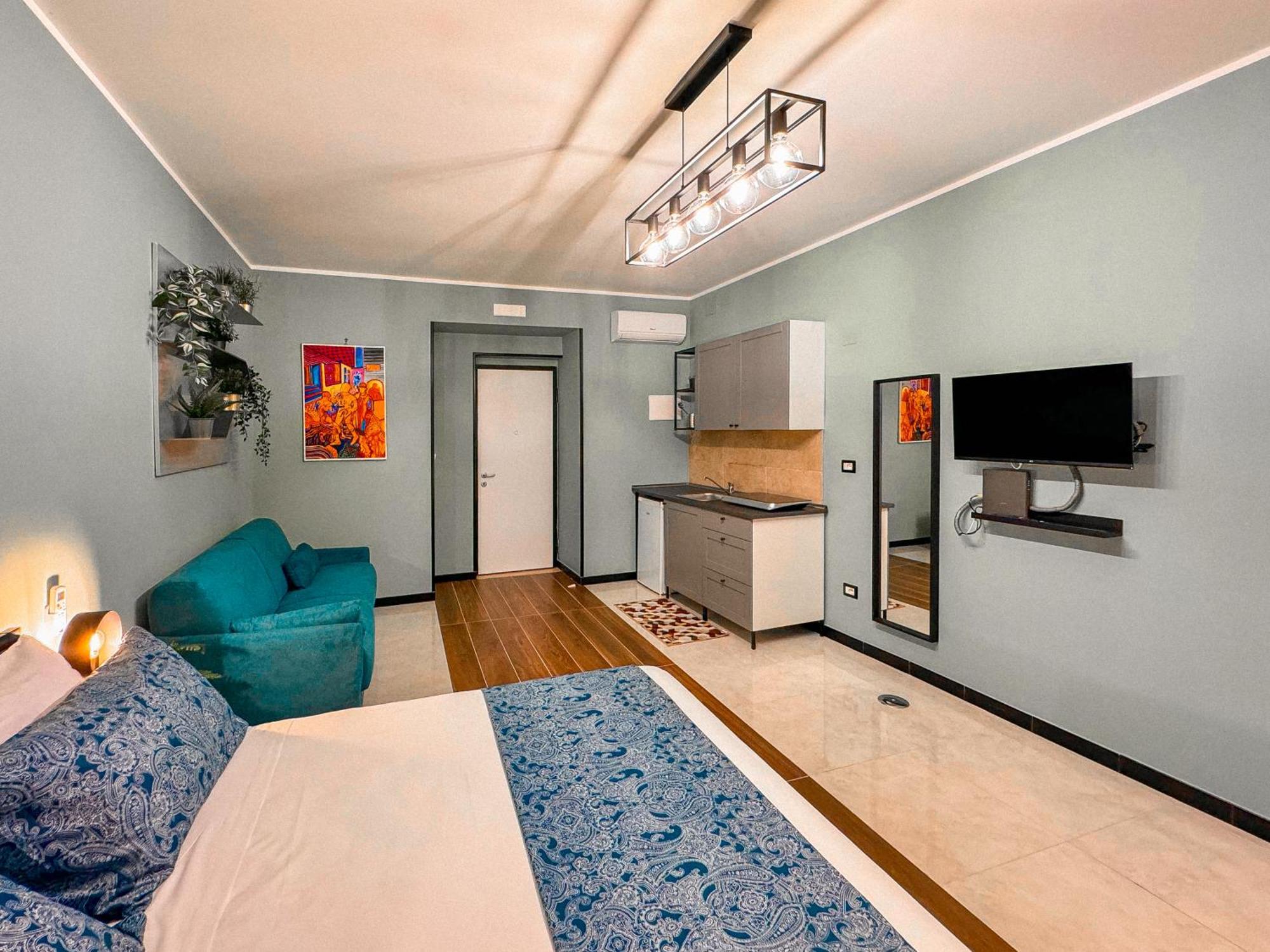 The Quarters Naples Apartments Екстер'єр фото